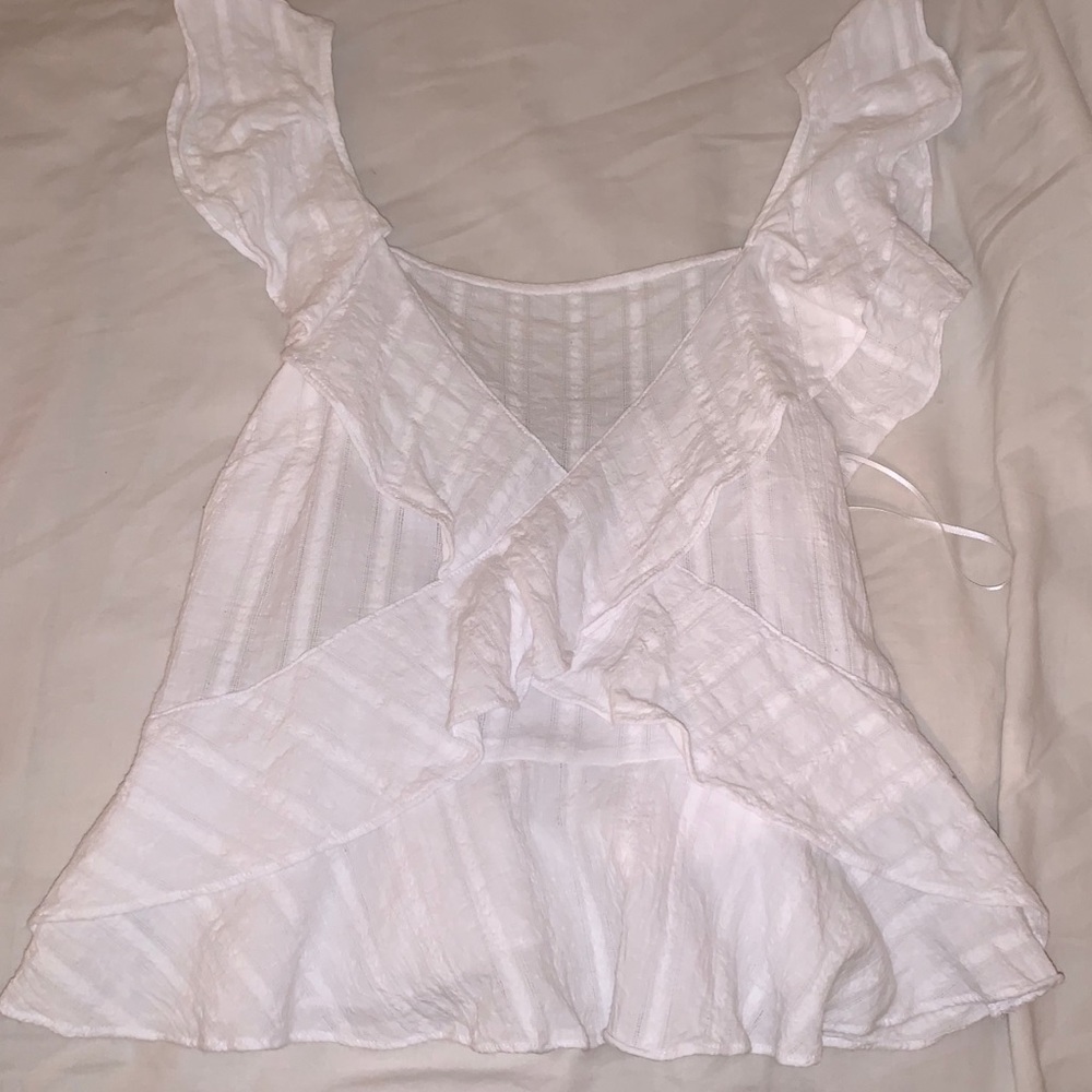 super cute top!